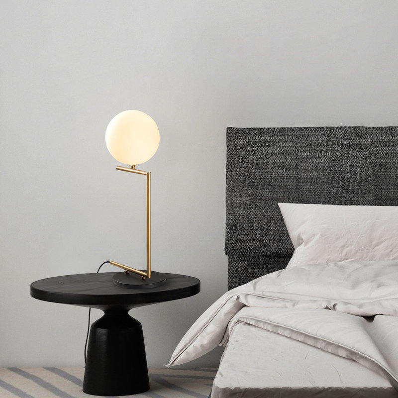 Lampe de table moderne en or, 11,4 po x 7,9 po x 25,2 po | Corps en métal durable, abat-jour de 7,9 po de diamètre | Câble de 6,6 pi avec interrupteur marche / arrêt, douille G9 (ampoule non incluse) | Conception élégante et originale pour la maison et le bureau