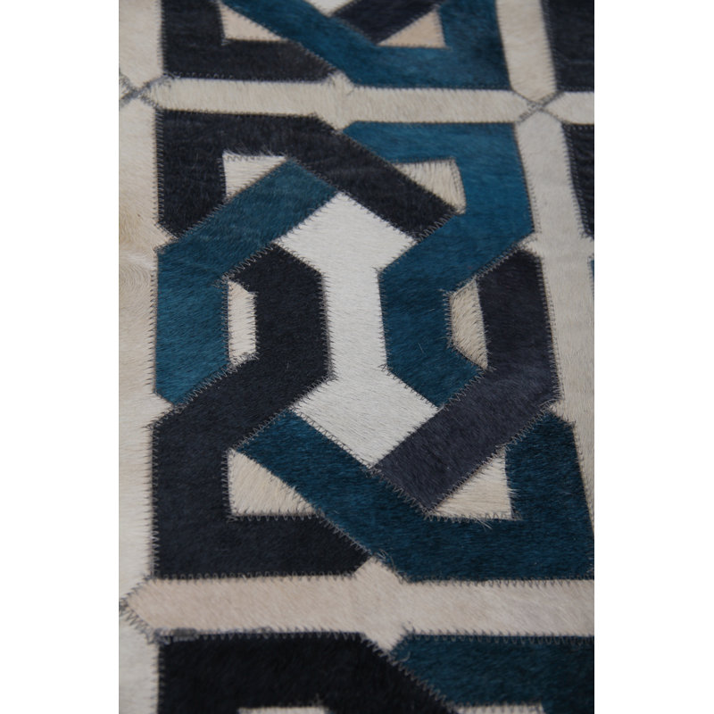 Natural Hide Cowhide Geometric Area Rug, Rectangle 5' x 8'
