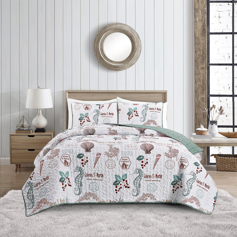 Holiday Writing Quilt Set, Queen Quilt + 2 Standard Shams