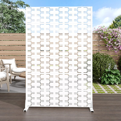Metal Outdoor Privacy Screen by Lumioca