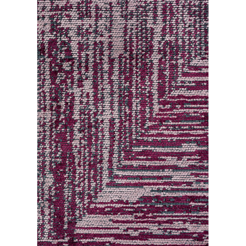 Tapis traditionnel à motif géométrique, Rectangle 6 pi 7 po x 8 pi 3 po
