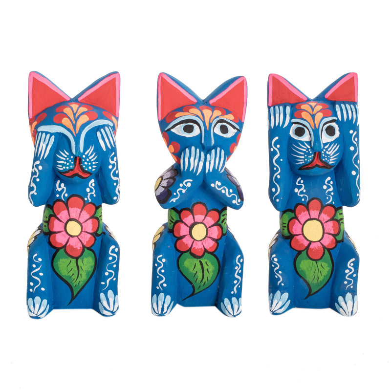 Figurines en bois faites à la main