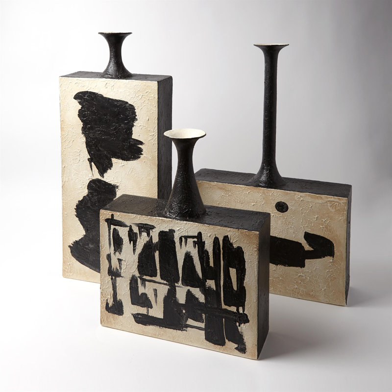 Thetis Vase-Long Neck