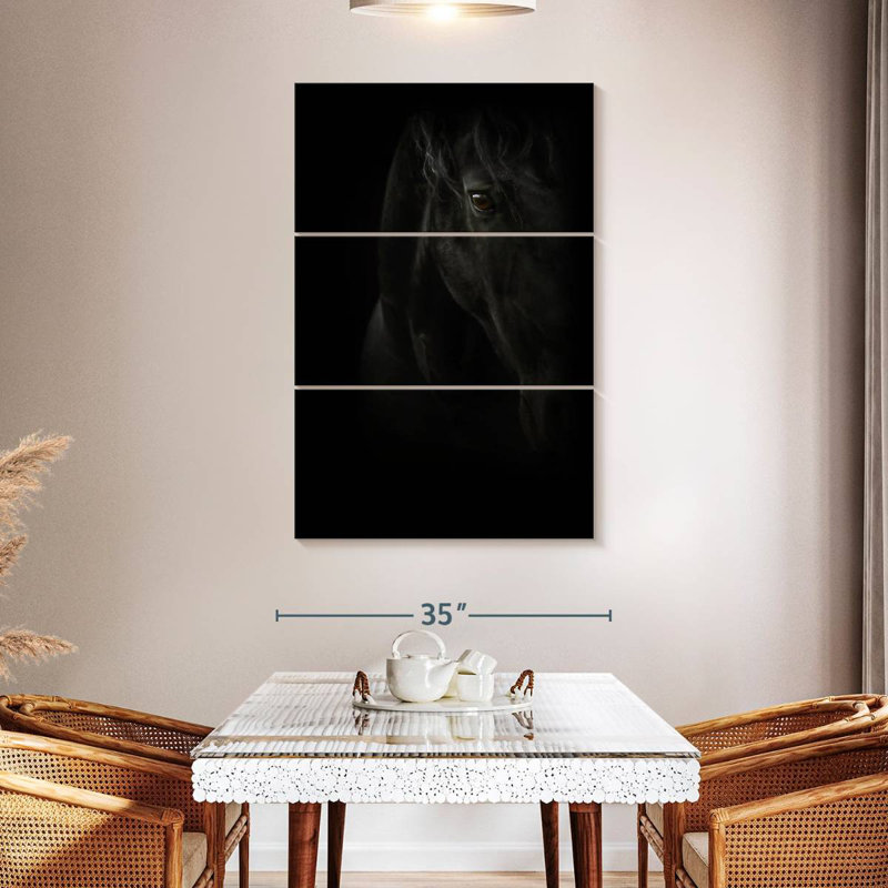 Brampt Black Pearl, 50" H x 32" W