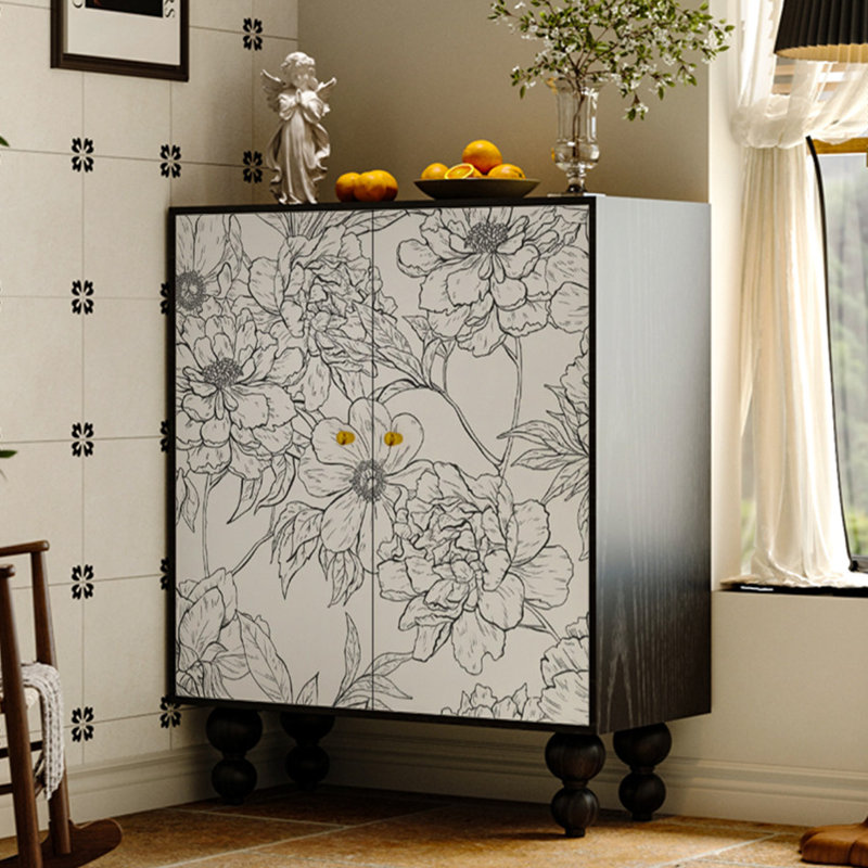 Buffet décoratif de style médiéval français