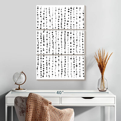 Avery Minimal Dots Lines Black White