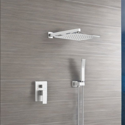 Robinet de baignoire et douche à pression équilibrée avec valve brute