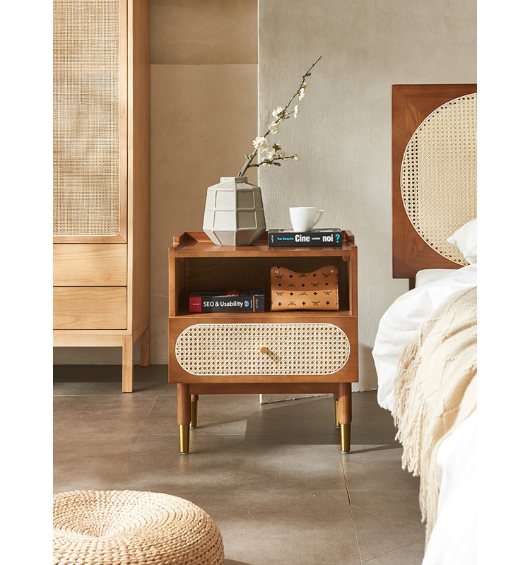 Hayesville 54 cm W Bedside Table