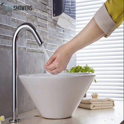 Robinet à capteur infrarouge sans contact en acier inoxydable Amalfi - Finition chromée pour salles de bain et cuisines modernes