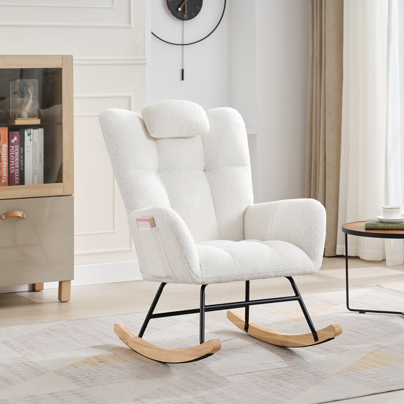 Chaise berçante d'allaitement moderne - Fauteuil oscillant rembourré avec dossier haut et poche latérale pour la chambre de bébé, l'allaitement, le salon, le blanc beige