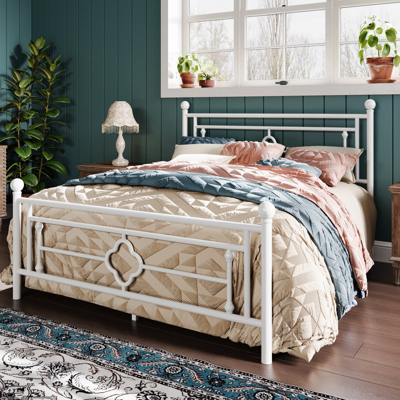 Erberto Platform Bed, White, Queen