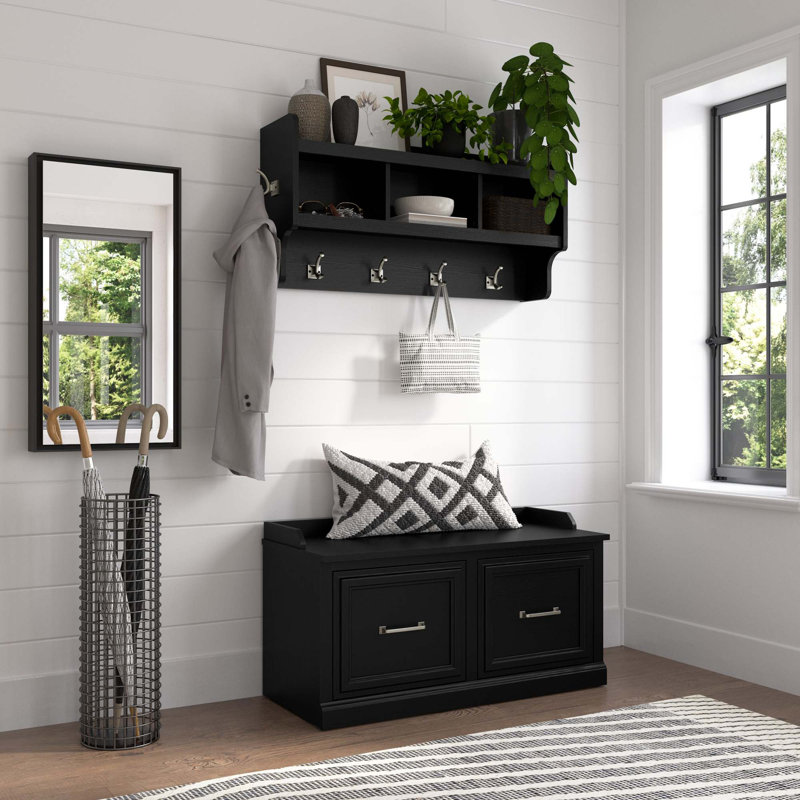Arbre d'entrée Kierra d'une largeur de 40 po avec banc, porte-manteau mural et rangement pour chaussures, Suède chêne noir