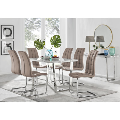 Chowchilla 6 - Person Dining Set