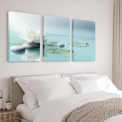 Ensemble de 3 tableaux sur toile tendue représentant des fleurs de lotus blanches et des pierres zen, pour la décoration du salon, de la chambre ou d'un spa.