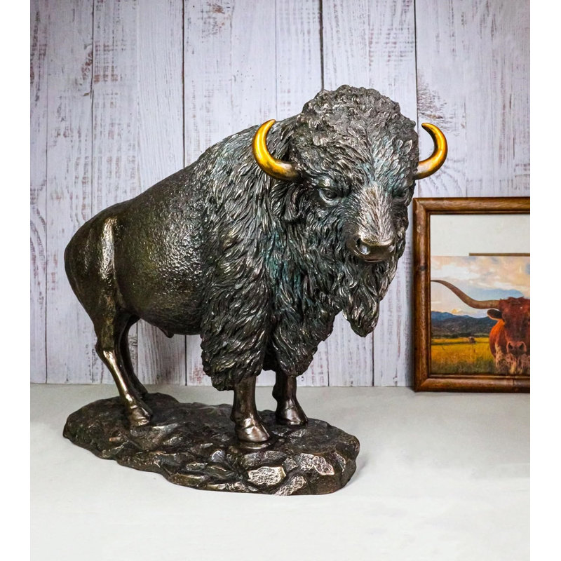 Grande statue de bison de Buffalo sur rocher ouverte en Amérique du Nord