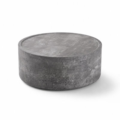Table basse ronde à tambour avec une finition réaliste en faux béton, une table basse élégante de style industriel moderne, une fabrication durable en bois aggloméré de haute qualité