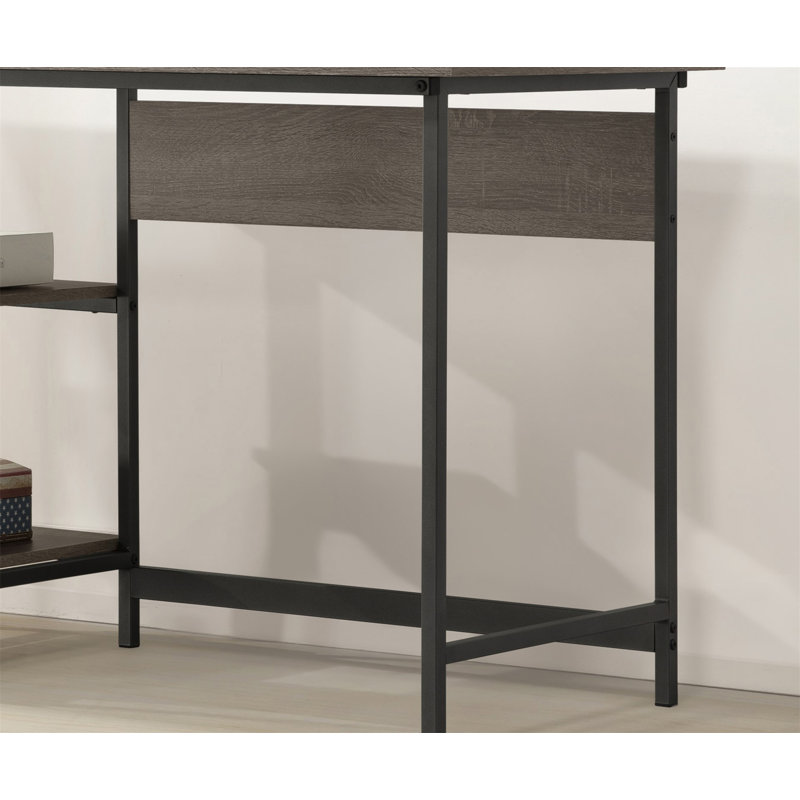 Bureau patiné (sans les chaises de bureau)