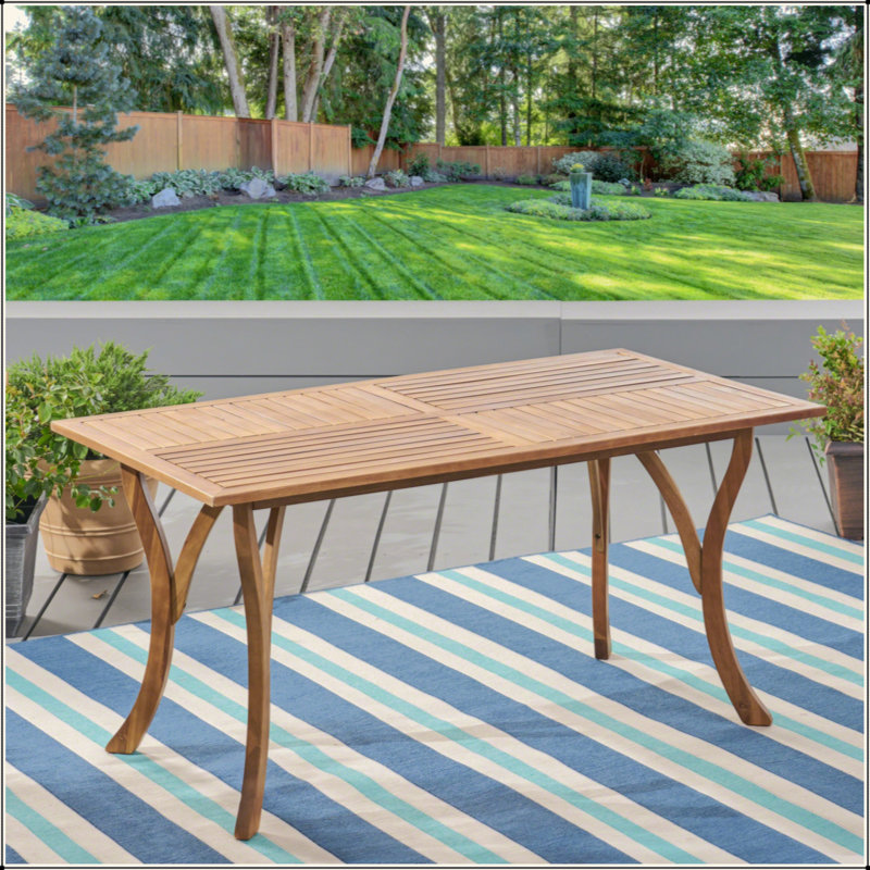 Table de salle à manger en bois massif exquise pour des soupers sereins et des décors élégants