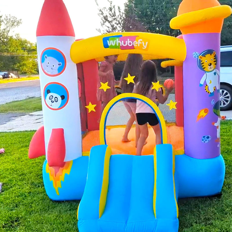 Château gonflable 5 en 1 Rocket pour tout-petits - aire de saut, glissade, basketball, jeu de cible
