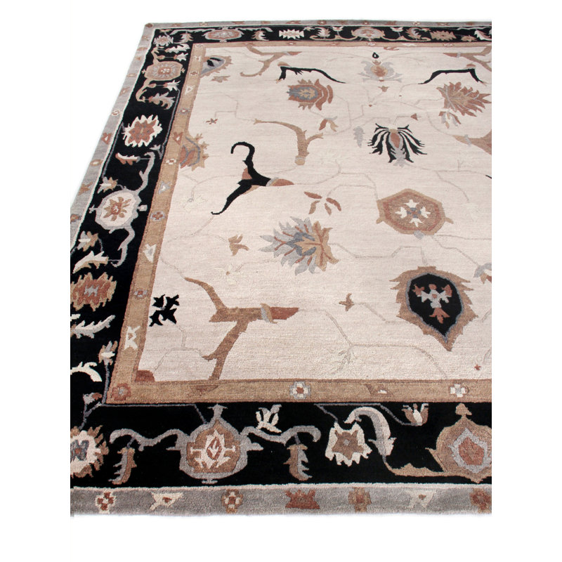 Roman hand-knotted New Zealand Wool Ivory/Black Area Rug