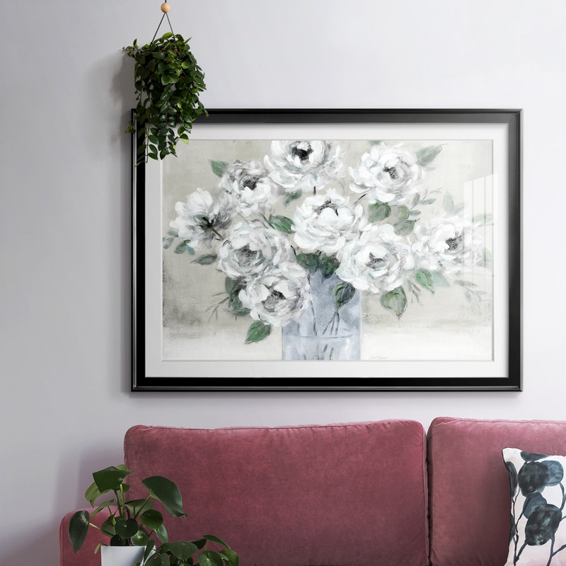 Tender White Roses, reproduction encadrée sur papier, H 30 po x l 44 po x P 1,5 po, Noir