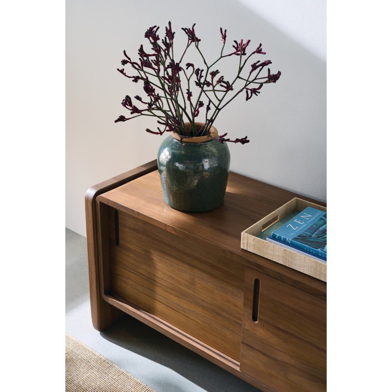 Nova Credenza