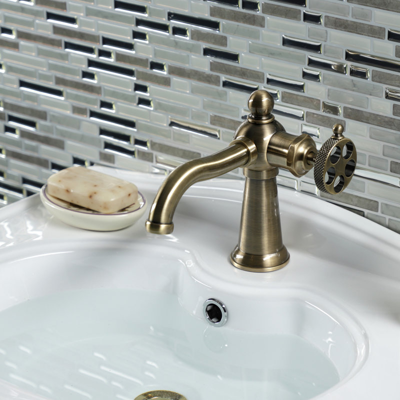 Robinet de salle de bain Webb, Laiton antique
