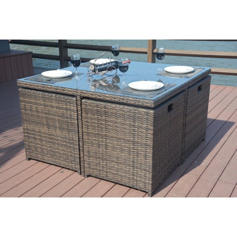 Gretel Dining Table