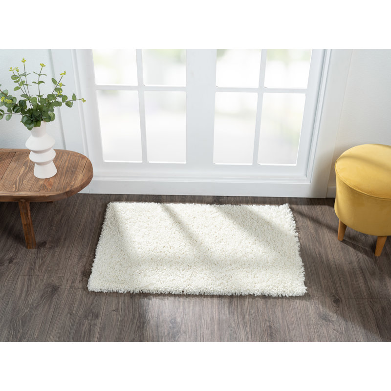 Shaggy Lush cream  Rug, Rectangle 60 x 90cm