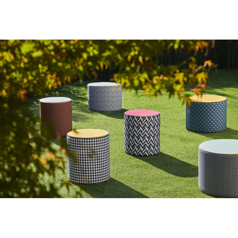 Calybabu Outdoor Pouf, White/Black Houndstooth