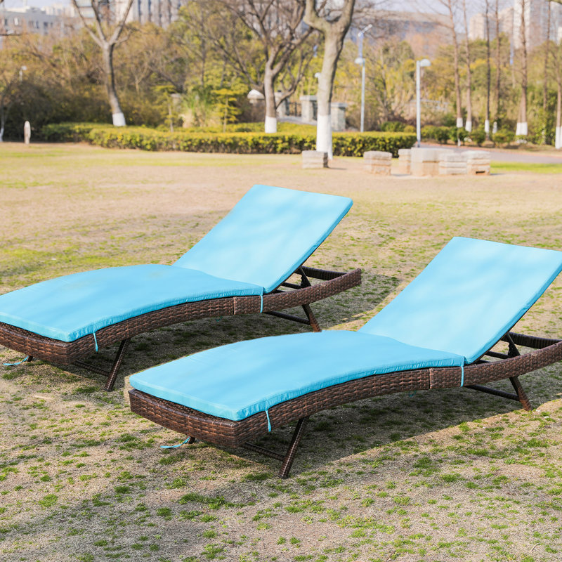 Outdoor Chaise Lounge , Cushion Included, Blue