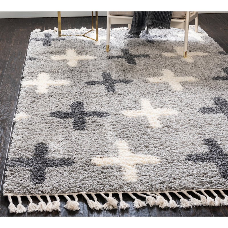 Mitzy Geometric Indoor Rug, Rectangle 4'1" x 6'1"