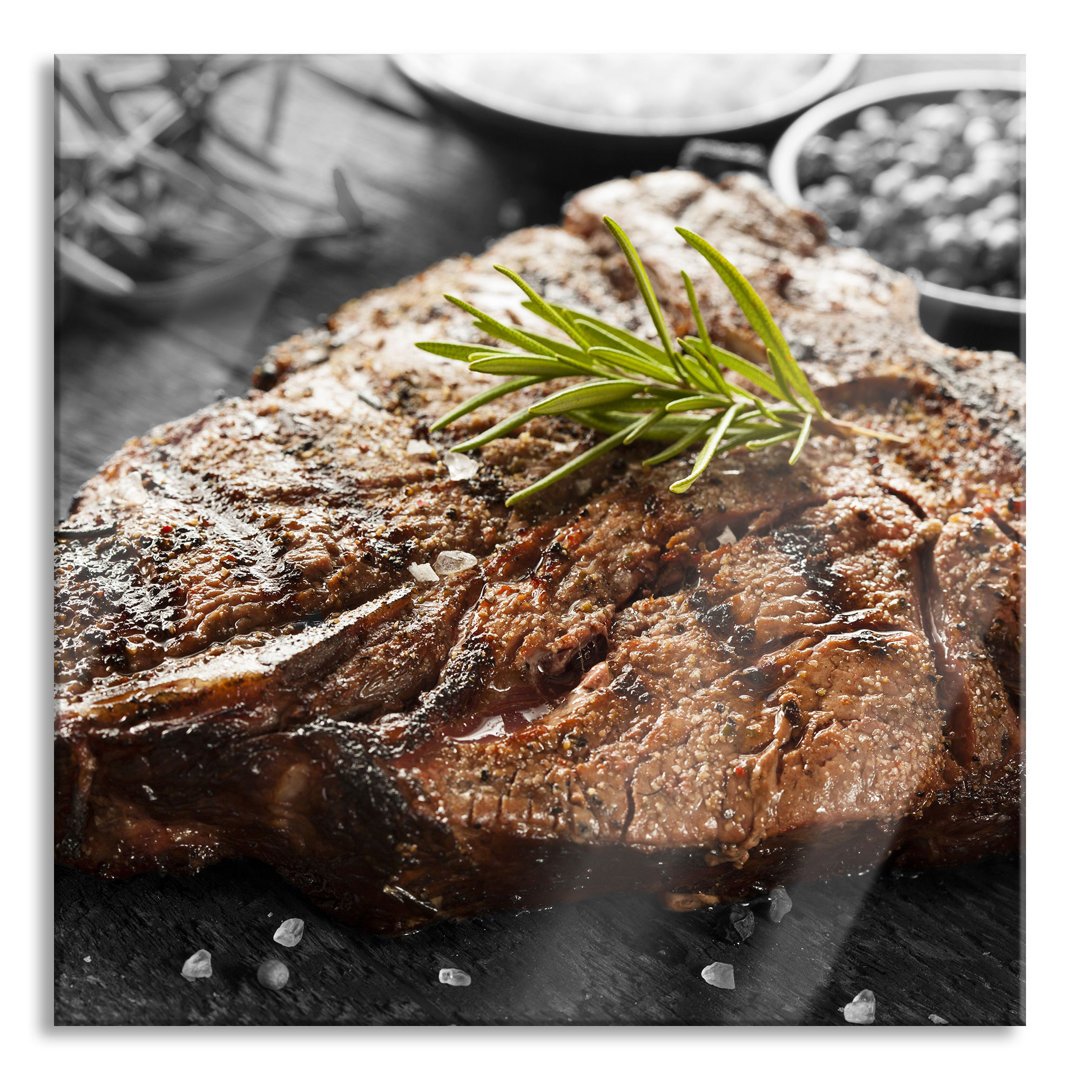 Glasbild Gebratenes Steak mit Rosmarin