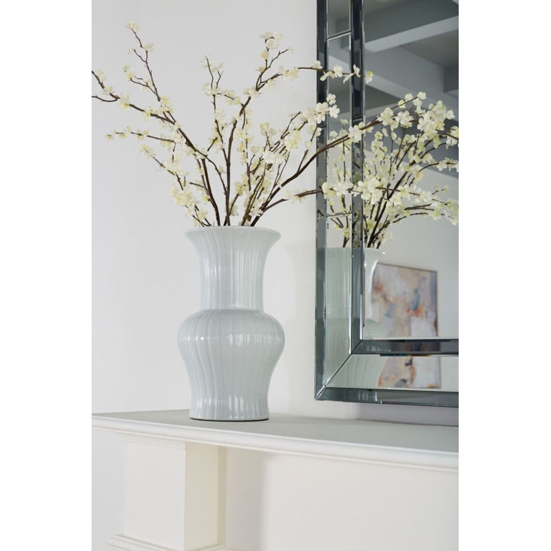 Amoy Handmade Porcelain Table Vase