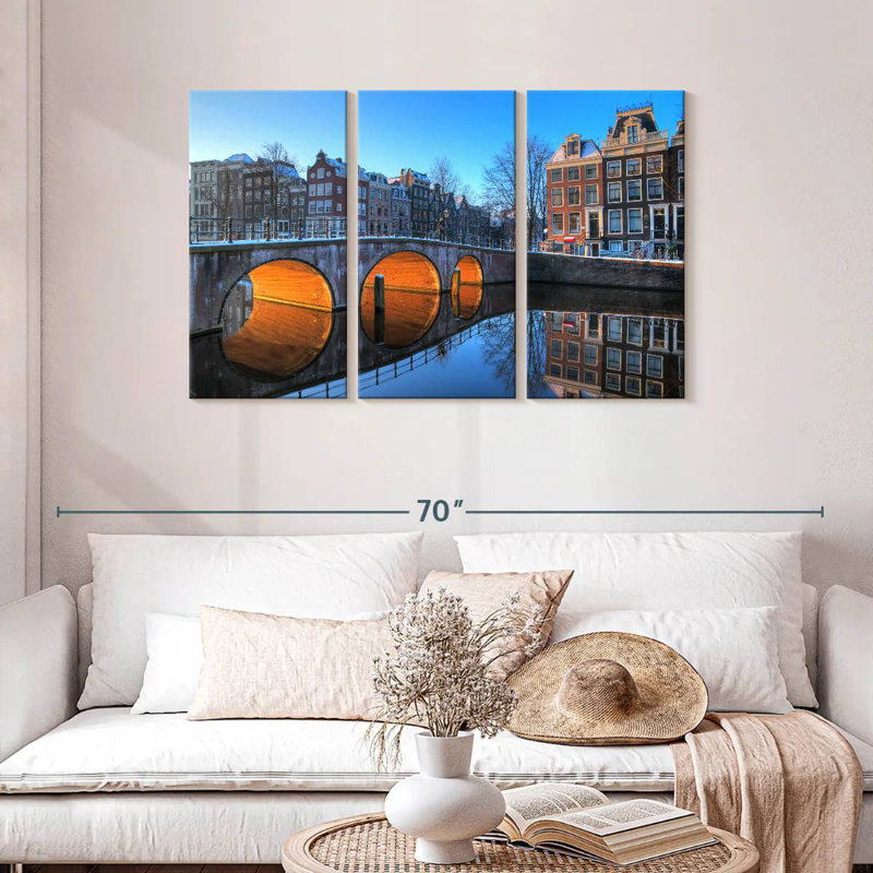 Canal Sireci à Amsterdam, H 28 po x l 45 po