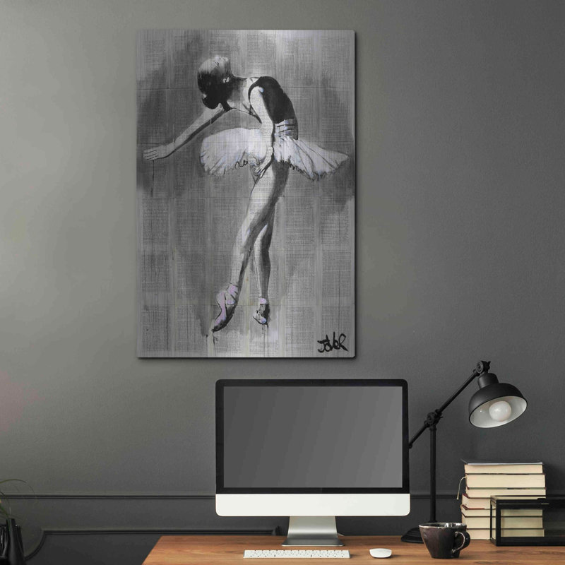 «Her Finest Hour» par Loui Jover, H 36 po x l 24 po