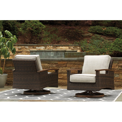 Chaise de patio pivotante avec coussins Estill