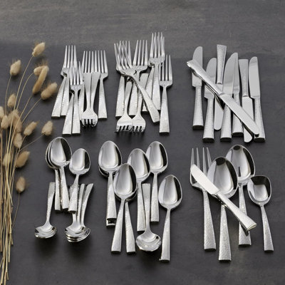 Oneida Cabria 45 Piece Fine Flatware Set, Knives, Spoons And Forks Set, Silver
