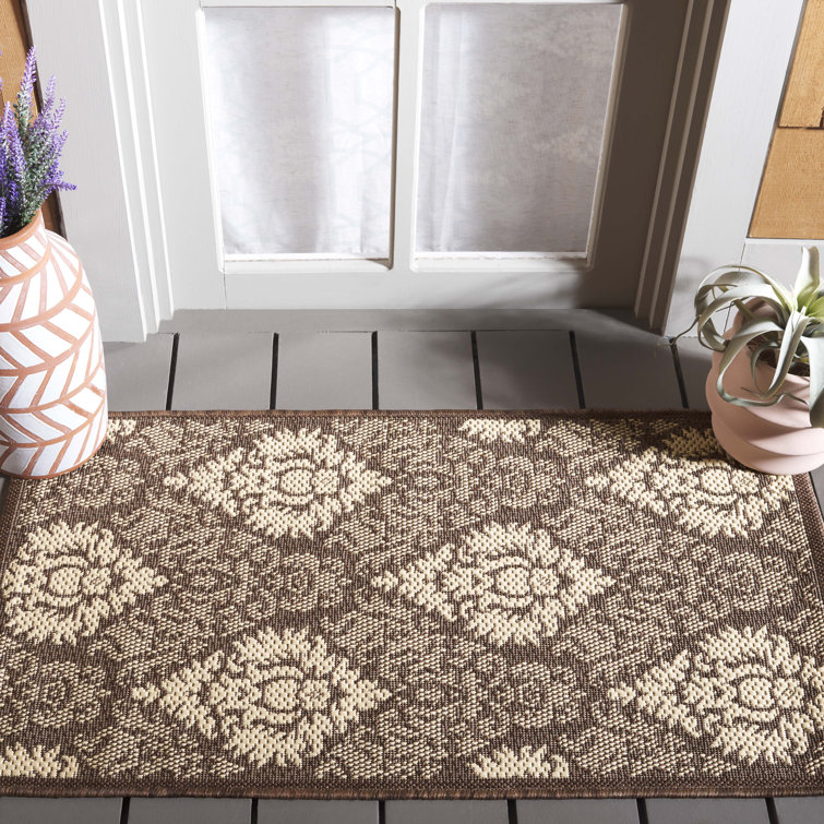 Arneshia Damask Brown/Tan Indoor / Outdoor Area Rug