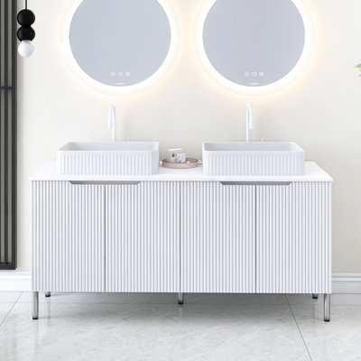 Meuble-lavabo de 60 po avec lavabo, armoire de rangement autoportante avec 4 portes, 2 lavabos rectangulaires en céramique à rayures blanches et comptoir blanc Carrara, sans robinet, couleur blanche