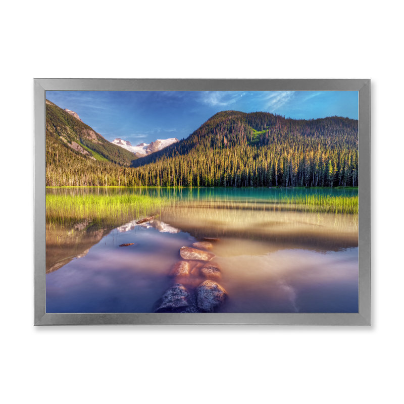 Brilliant Mountain Lake - On, Impression argent sur toile encadrée, H 16 po x l 32 po x P 1 po