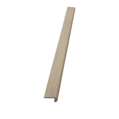 Moulure d'escalier européenne en vinyle T 0,98 po x l 4,65 po x L 94,5 po