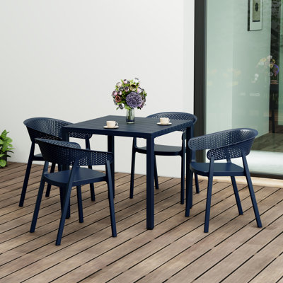 Ensemble repas carré pour 4 personnes