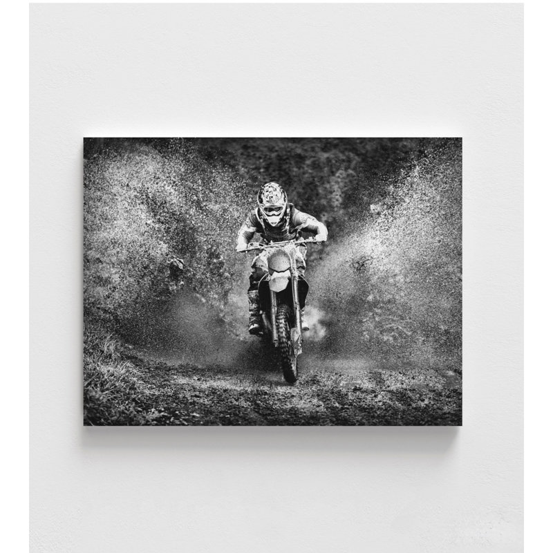 «Daredevil Action Art Print»: scène dramatique en noir et blanc, H 24 po x l 32 po, Impression sans cadre, Ne s’applique pas