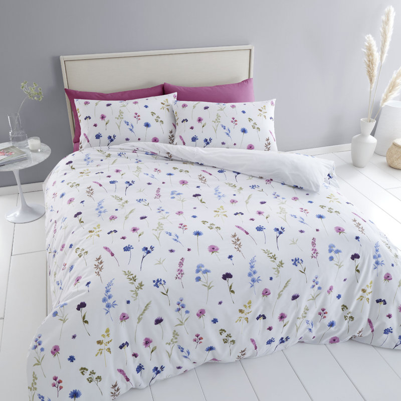 Countryside Floral Reversible Duvet Cover Set with Pillowcases, Kingsize + 2 Standard Pillowcases, White