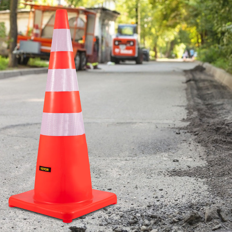 Stellweilan Tessberg 36'' H Post