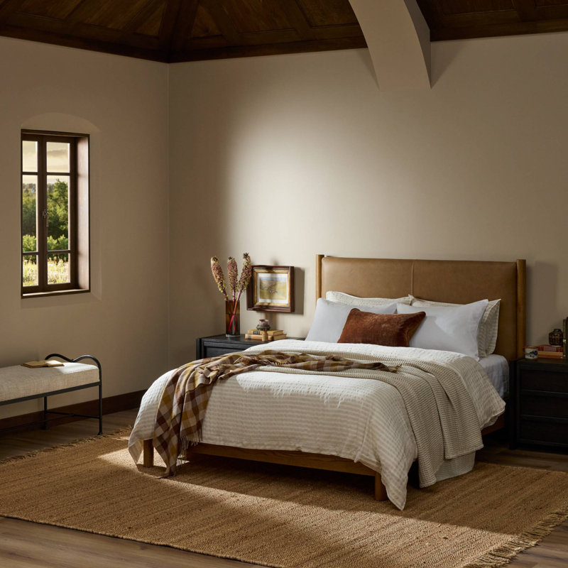 ROARK Upholstered Bed, Queen, Palermo Drift