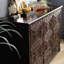 Buffet en bois sculpté.