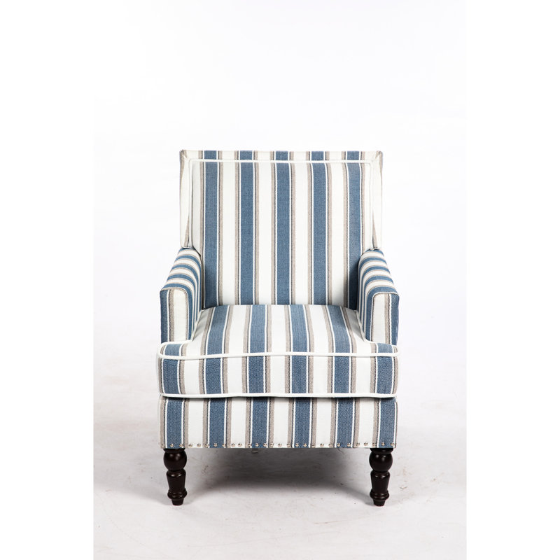 Chaise rembourrée avec lin rayé bleu et blanc pour le salon, garniture cloutée de fauteuil rétro, pièce de détente et lin