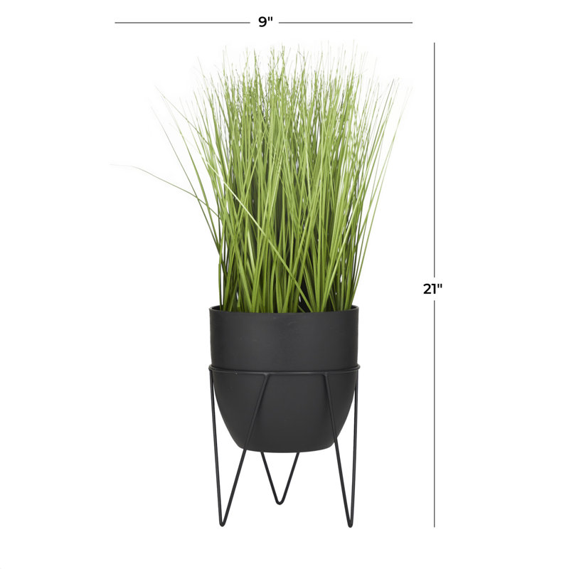 Plante à feuillage artificiel en pot, H 21,4 po x l 9,15 po x P 12,75 po, Noir